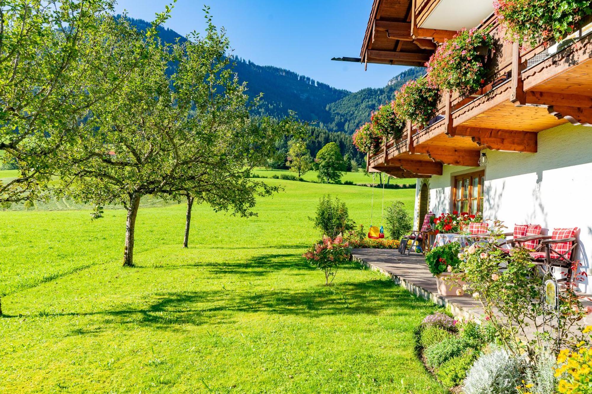 Ferienwohnungen Hollweger Inkl. Chiemgaukarte Ruhpolding Esterno foto