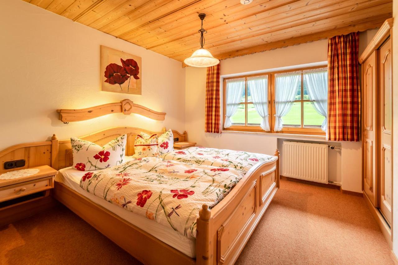 Ferienwohnungen Hollweger Inkl. Chiemgaukarte Ruhpolding Esterno foto